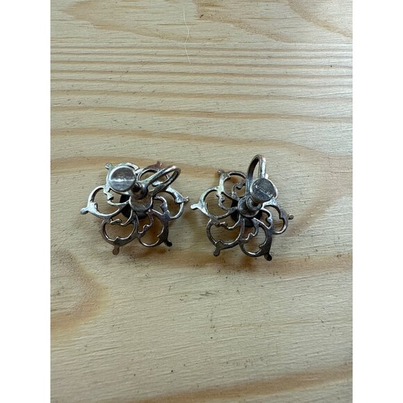 Vintage Sterling Silver Screw Back Flower Earrings - Picture 5 of 5